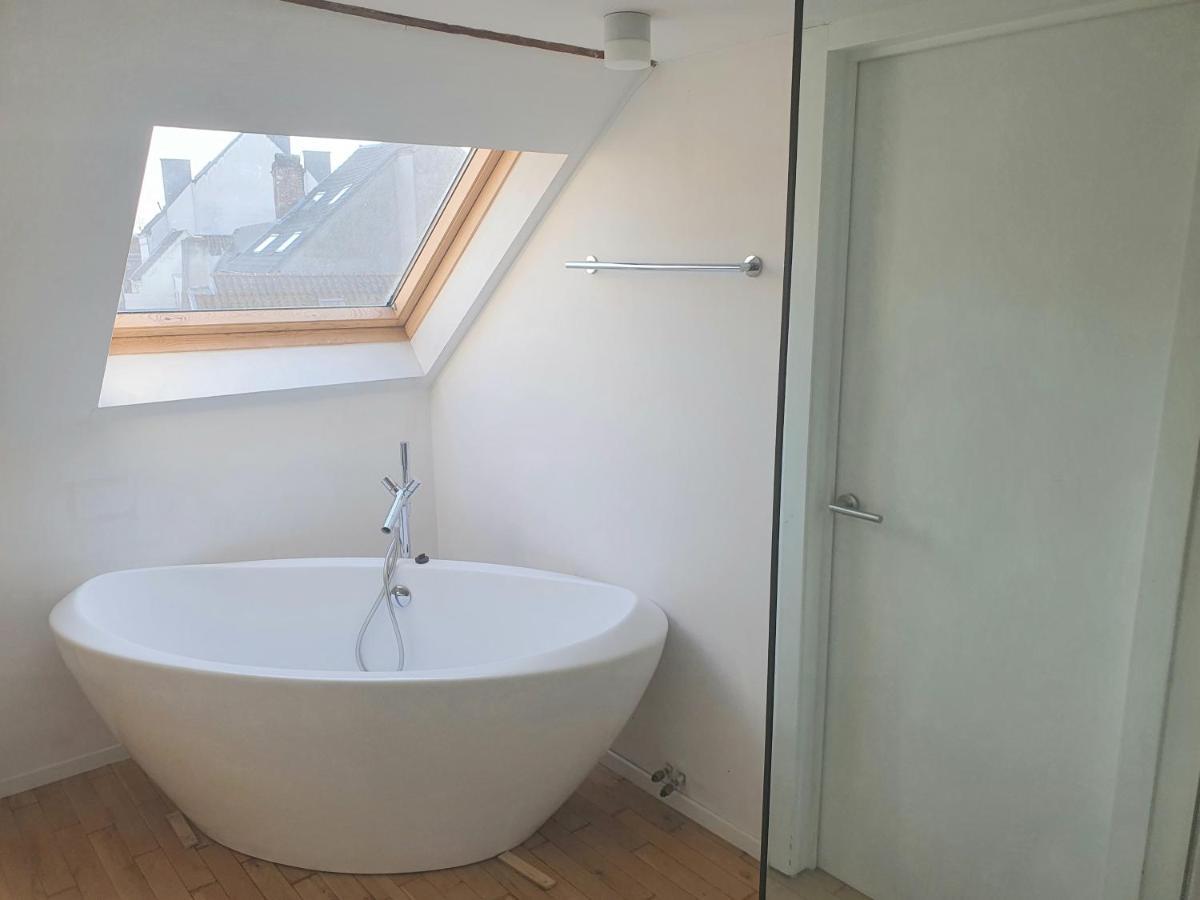 Spacious Loft In The Historical Centre 헨트 외부 사진